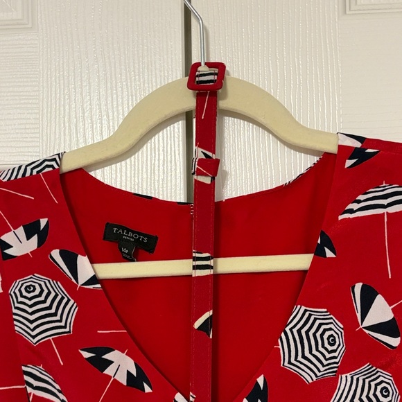 Talbots 14P Red Beach Umbrella Print V Neck Short Sleeve Fit Flare Midi Dress - Picture 8 of 9
